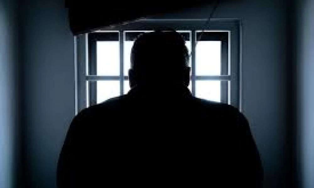 Σοκ στις ΗΠΑ: Έκανε εικονικούς πνιγμούς σε 2χρονο κοριτσάκι – Βρήκε τα βίντεο η μαμά της μικρής